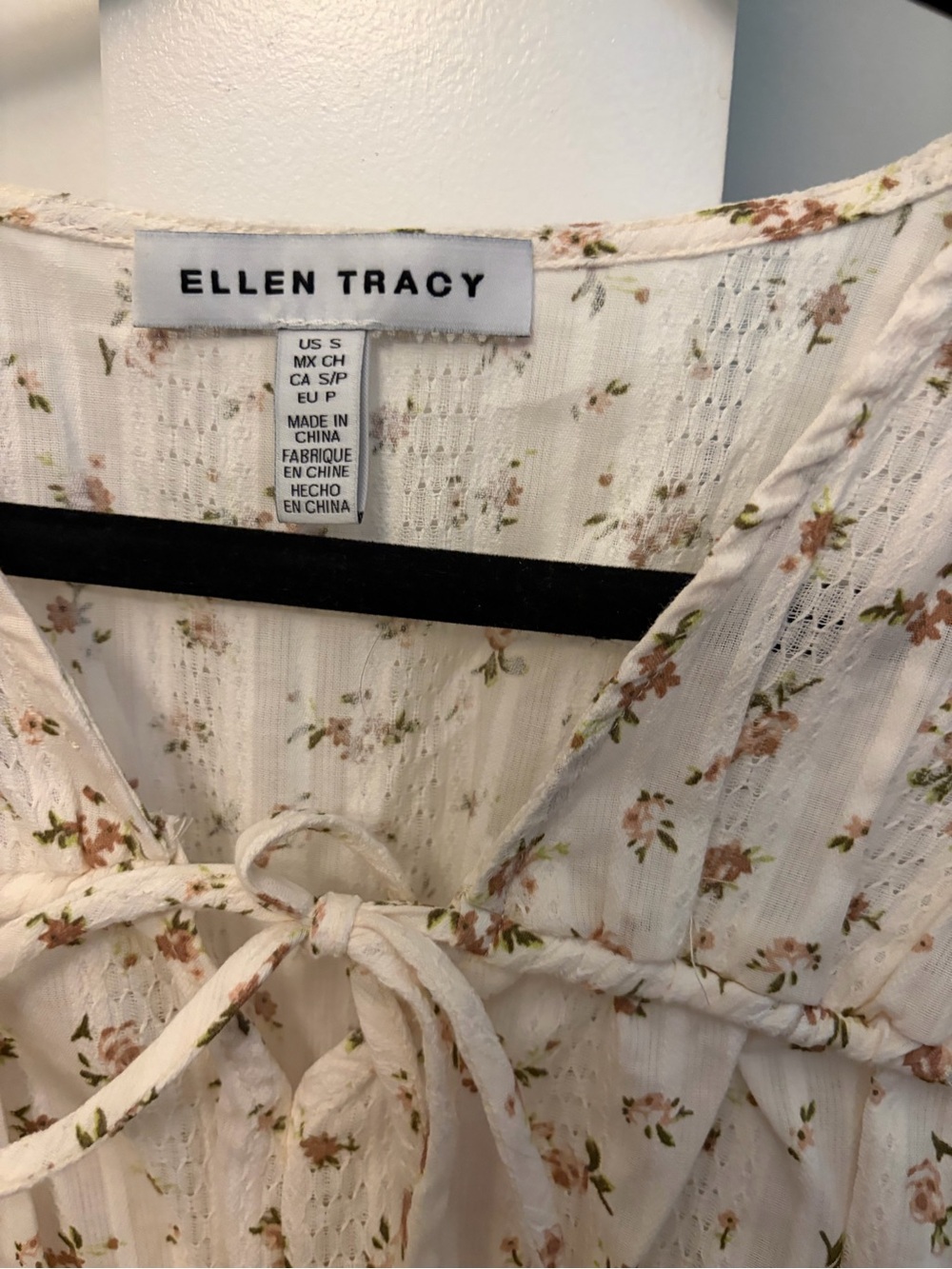 Ellen Tracy Cream Floral Tie-Front Peplum Blouse - Picture 2 of 8